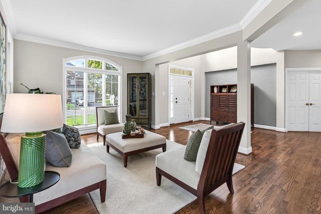 42774 GLENSIDE DR, Brambleton, VA 20148