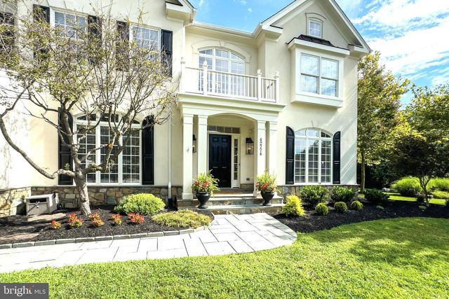42774 GLENSIDE DR, Brambleton, VA 20148