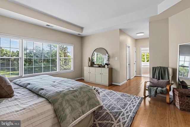 42774 GLENSIDE DR, Brambleton, VA 20148