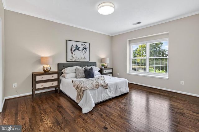 42774 GLENSIDE DR, Brambleton, VA 20148