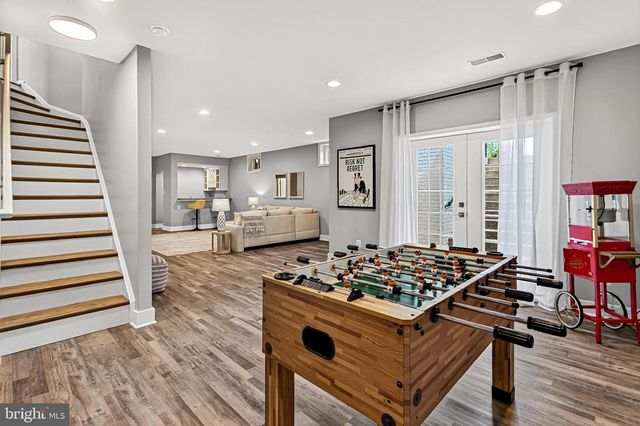 42774 GLENSIDE DR, Brambleton, VA 20148