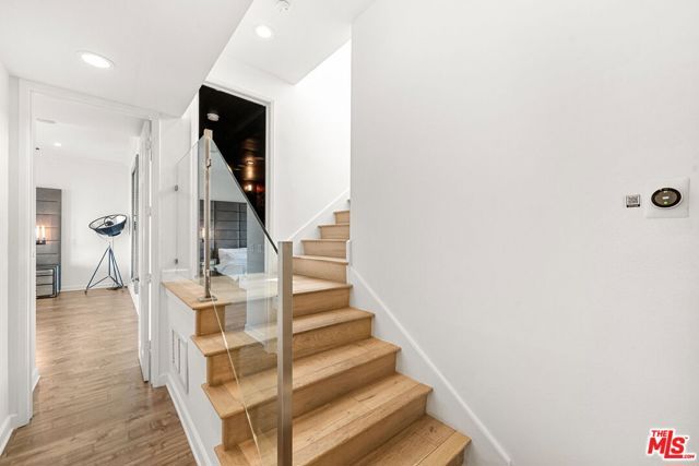 7377 Pyramid Place, Los Angeles, CA 90046