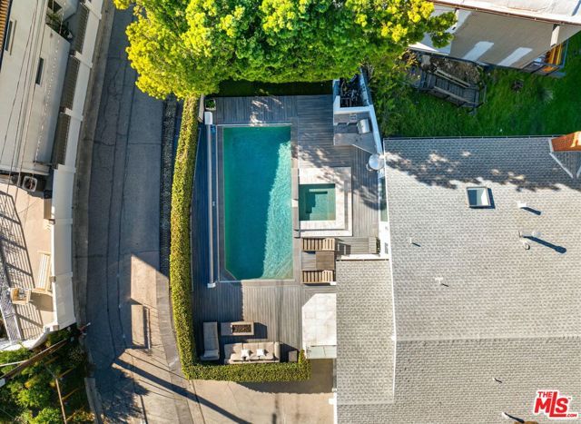 7377 Pyramid Place, Los Angeles, CA 90046