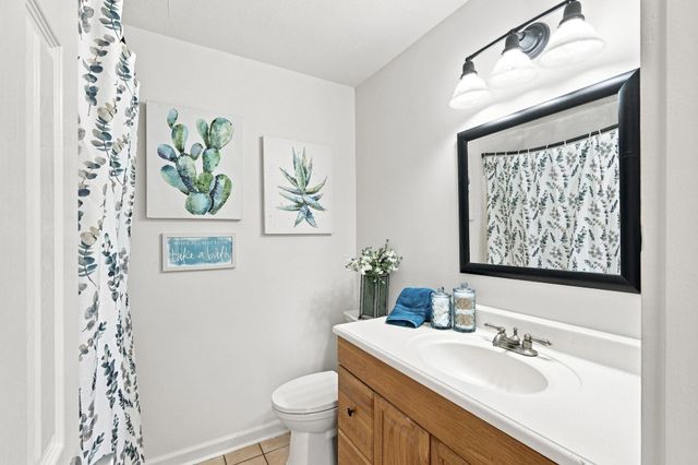 1702 E Messick LOOP, Round Rock, TX 78681