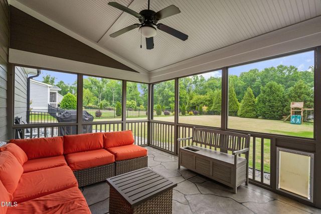221 Misty Moonlight, Willow Springs, NC 27592