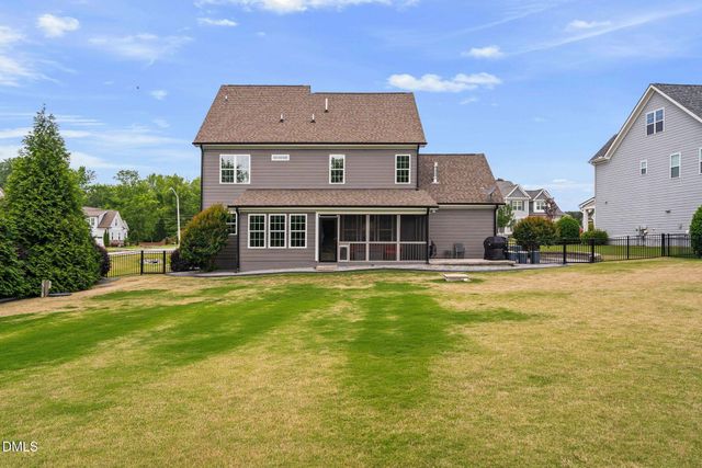 221 Misty Moonlight, Willow Springs, NC 27592