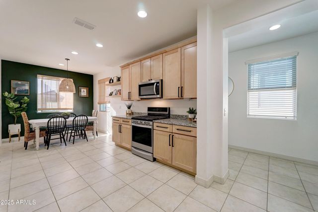 19756 W RANCHO Drive, Litchfield Park, AZ 85340