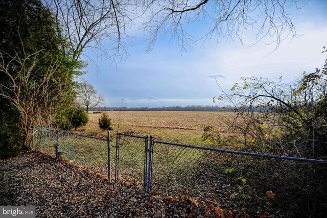 618 CHESTERFIELD ARNEYTOWN RD, Chesterfield, NJ 08515