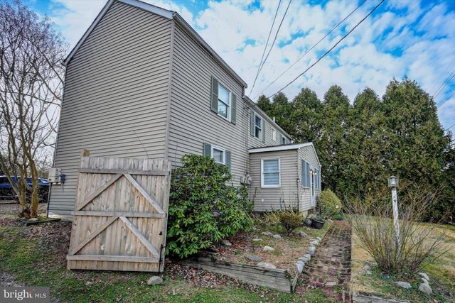 618 CHESTERFIELD ARNEYTOWN RD, Chesterfield, NJ 08515