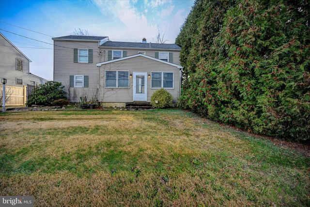 618 CHESTERFIELD ARNEYTOWN RD, Chesterfield, NJ 08515