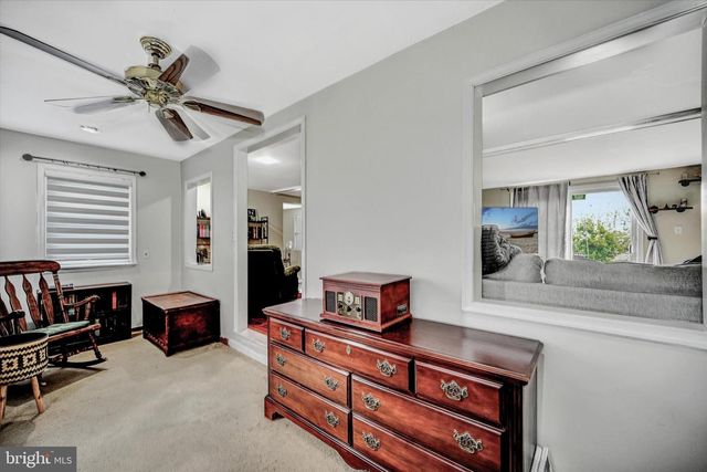 618 CHESTERFIELD ARNEYTOWN RD, Chesterfield, NJ 08515