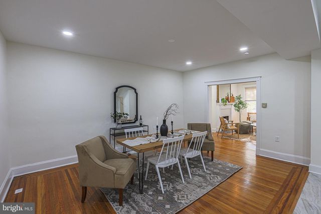 342 E UNIVERSITY PKWY, Baltimore, MD 21218