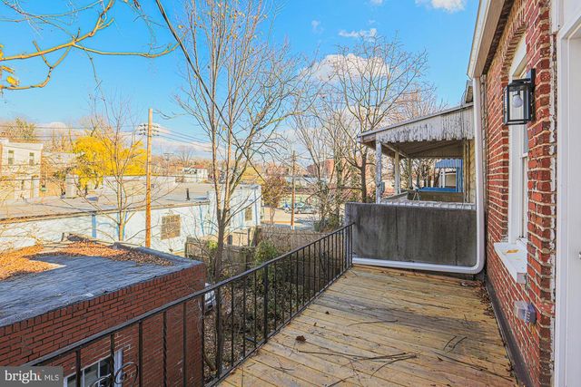 342 E UNIVERSITY PKWY, Baltimore, MD 21218