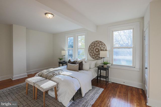 342 E UNIVERSITY PKWY, Baltimore, MD 21218