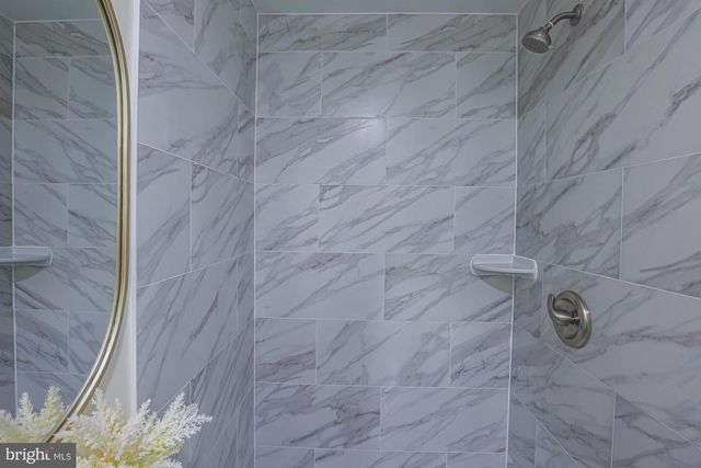 342 E UNIVERSITY PKWY, Baltimore, MD 21218