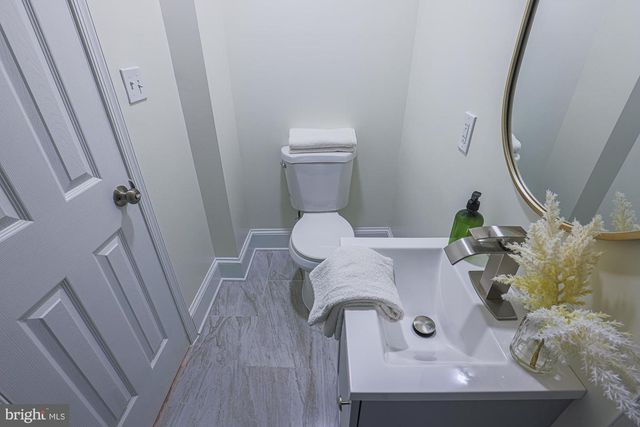 342 E UNIVERSITY PKWY, Baltimore, MD 21218