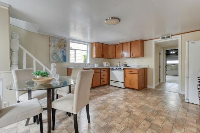 61 Farragut Avenue, San Francisco, CA 94112