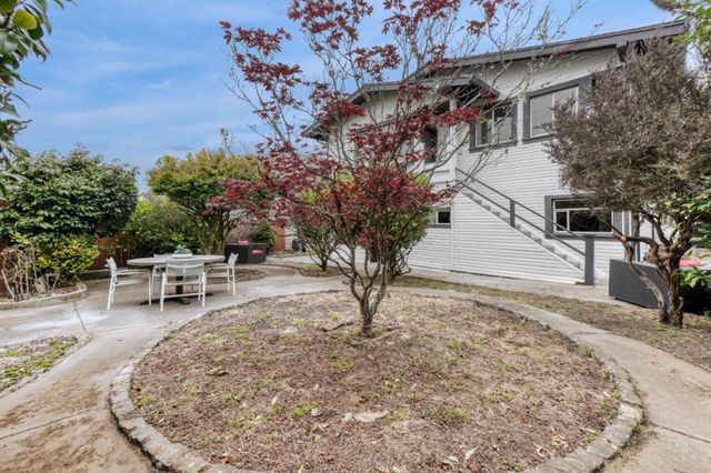 61 Farragut Avenue, San Francisco, CA 94112