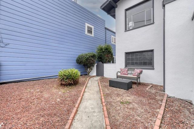 61 Farragut Avenue, San Francisco, CA 94112