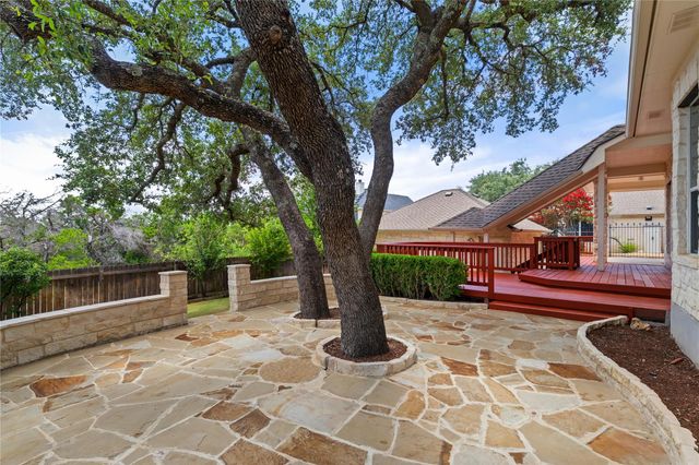 6623 Yaupon DR, Austin, TX 78759