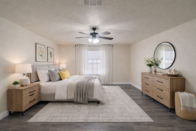 7367 Greenacres Drive, Fort Worth, TX 76112