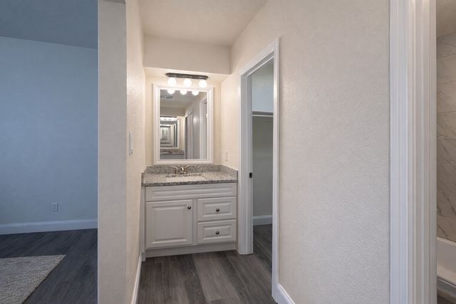 7367 Greenacres Drive, Fort Worth, TX 76112