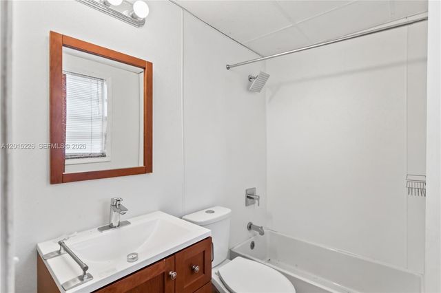 1730 SW 21st St, Fort Lauderdale, FL 33315