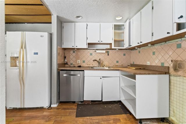 1730 SW 21st St, Fort Lauderdale, FL 33315