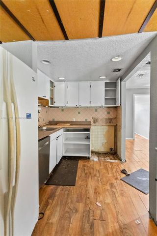 1730 SW 21st St, Fort Lauderdale, FL 33315