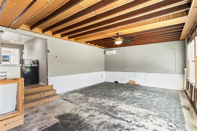 1730 SW 21st St, Fort Lauderdale, FL 33315