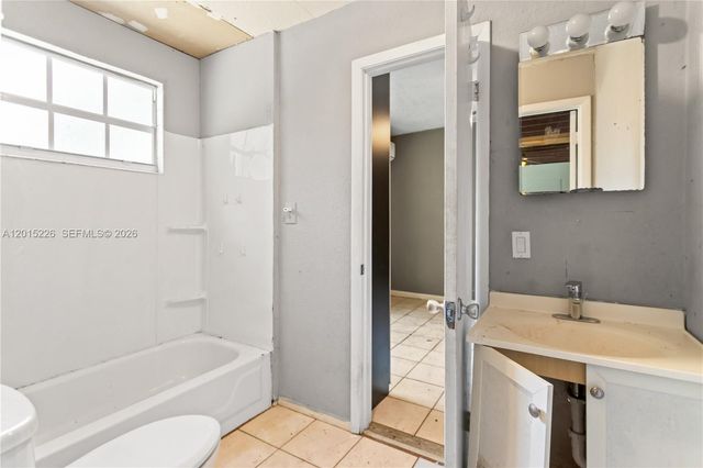 1730 SW 21st St, Fort Lauderdale, FL 33315