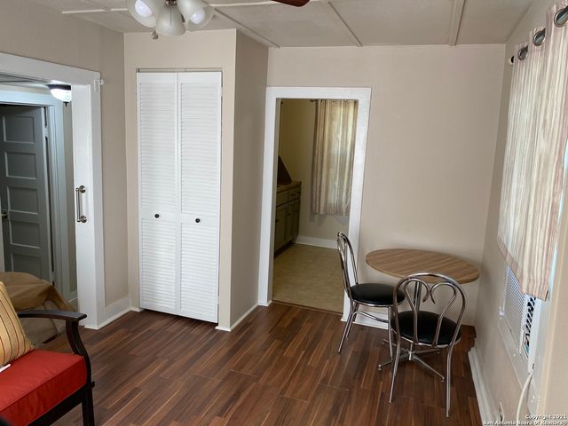 175 Rosebud, San Antonio, TX 78221