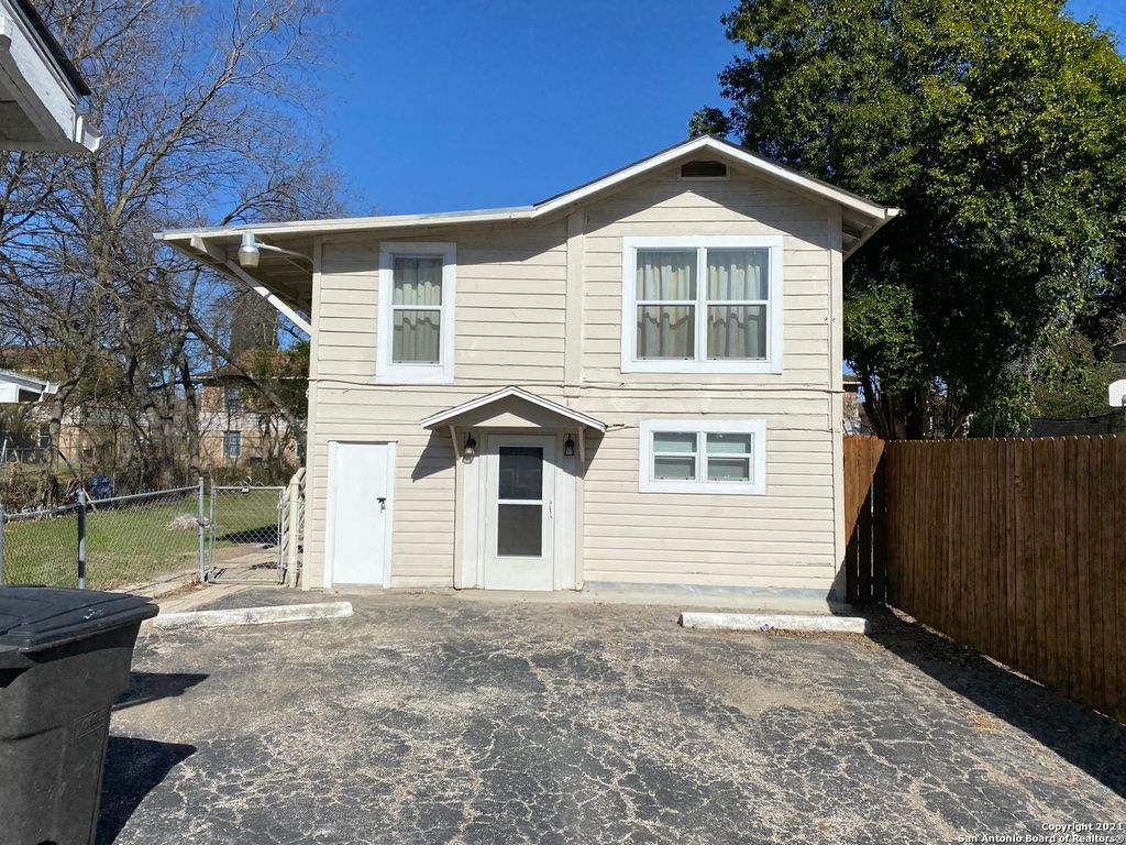 175 Rosebud, San Antonio, TX 78221