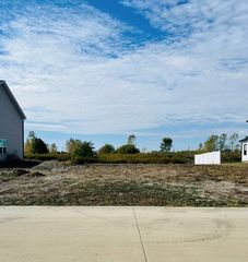 505 Harpers Ferry Road, Savoy, IL 61874