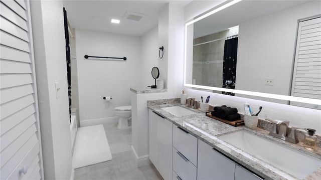 8204 SW 23rd Street D, North Lauderdale, FL 33068