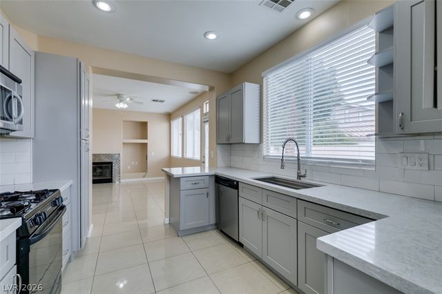 10524 Angel Dreams Avenue, Las Vegas, NV 89144