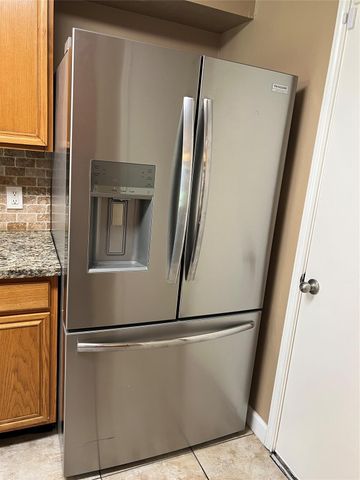 12110 Bowsman Drive, Tomball, TX 77377