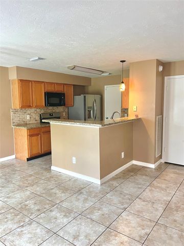 12110 Bowsman Drive, Tomball, TX 77377