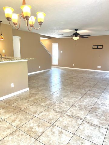 12110 Bowsman Drive, Tomball, TX 77377