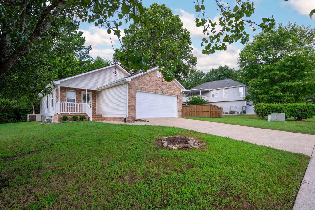 2069 Cannondale Loop, Chattanooga, TN 37421