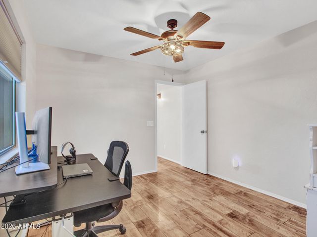 11480 W AUSTIN THOMAS Drive, Surprise, AZ 85378