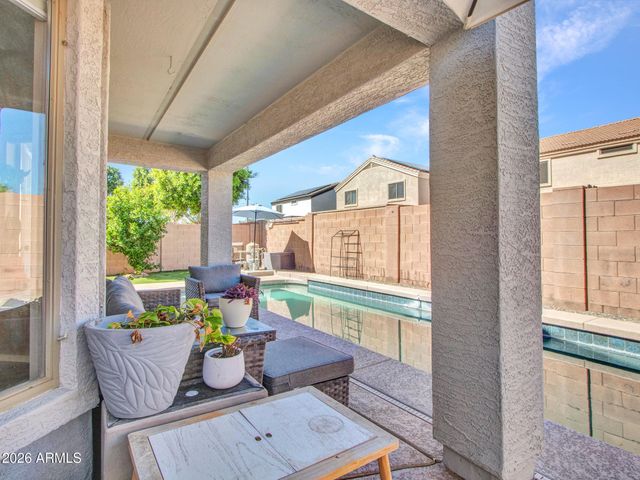 11480 W AUSTIN THOMAS Drive, Surprise, AZ 85378