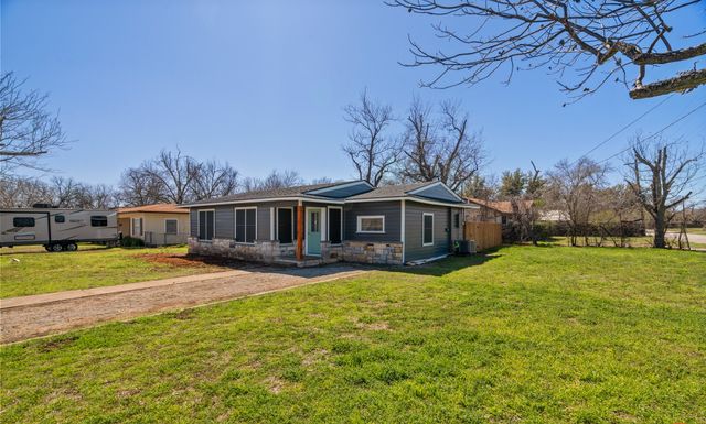 2001 6th Street, Brownwood, TX 76801