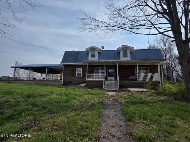 1019 Beardshire St, Sweetwater, TN 37874