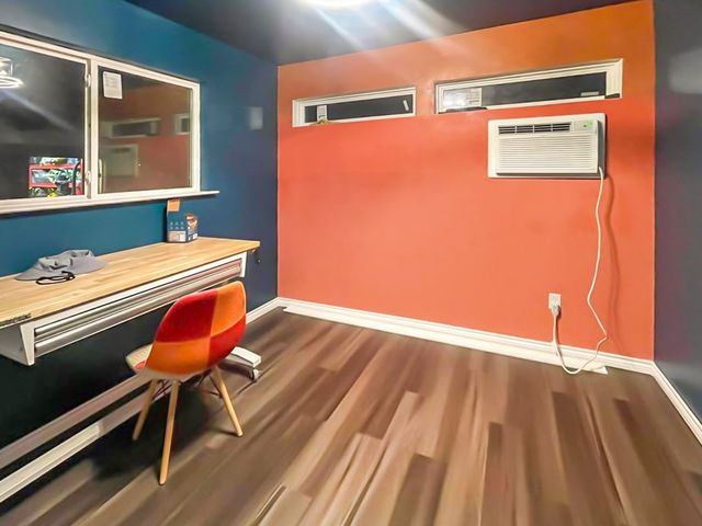 5228 Lake Grove Drive, Grand Prairie, TX 75052