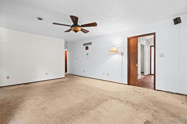 702 W Poplar Street, Mascoutah, IL 62258