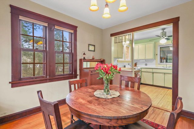 2025 Dickson PLACE, Madison, WI 53713