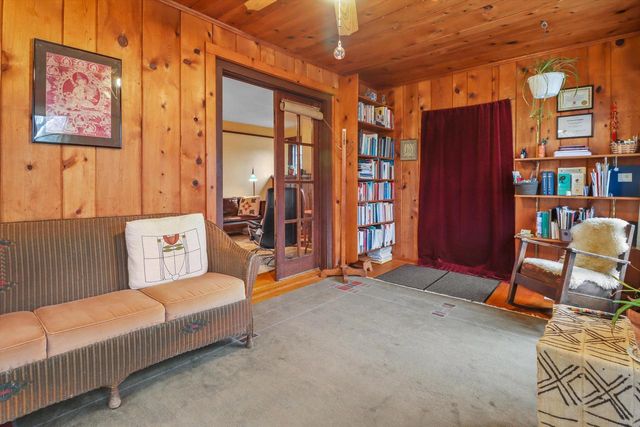 2025 Dickson PLACE, Madison, WI 53713