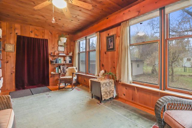 2025 Dickson PLACE, Madison, WI 53713