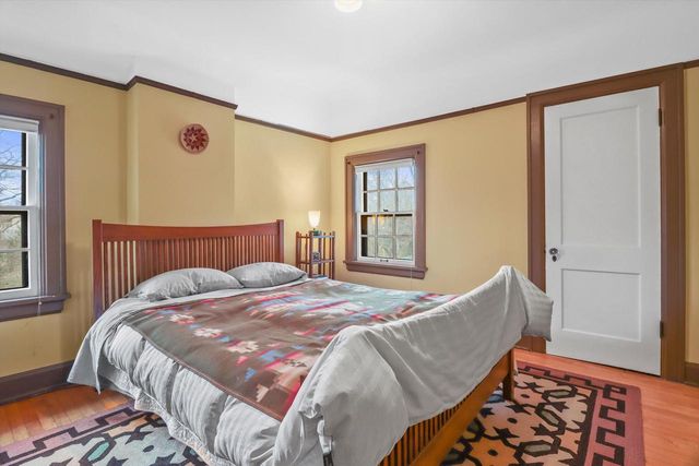 2025 Dickson PLACE, Madison, WI 53713